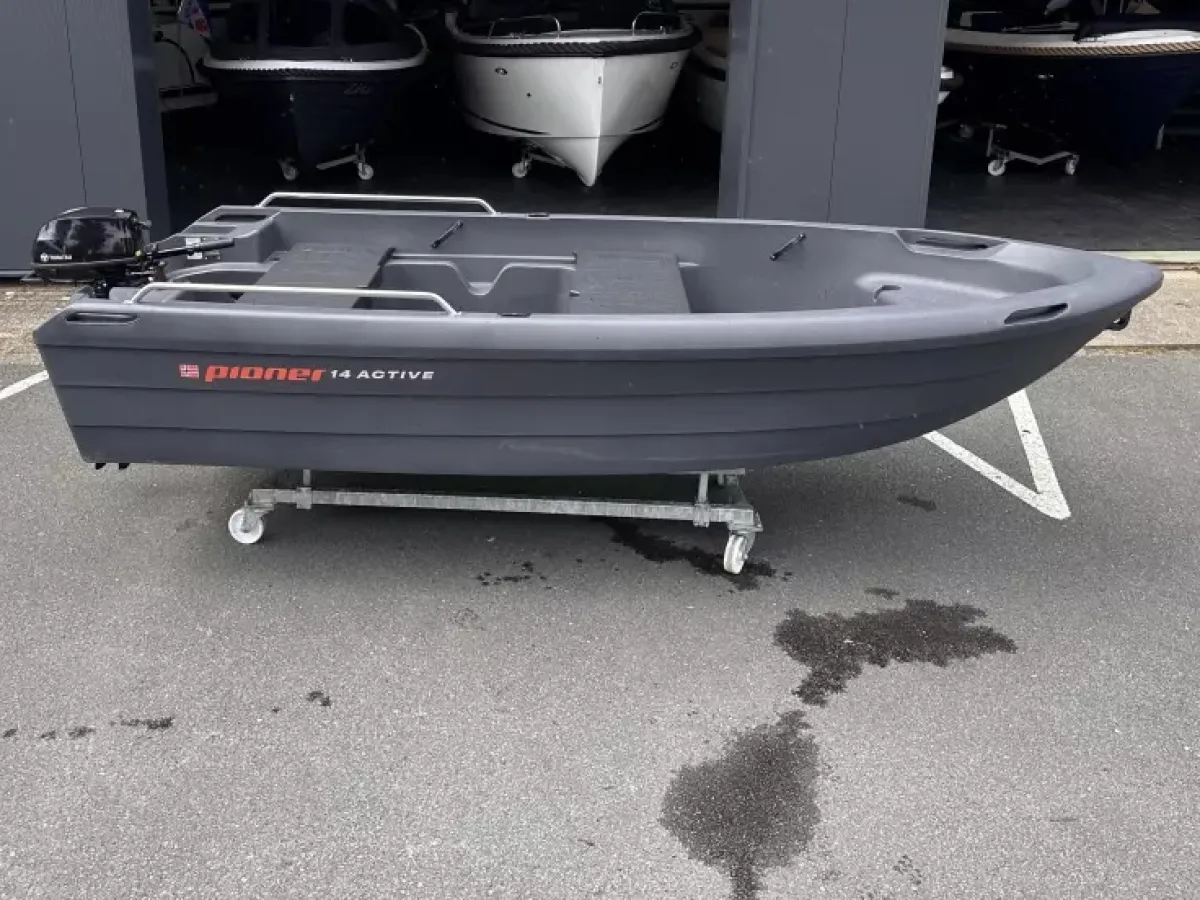 Other material Open motorboot Pioner Active 14