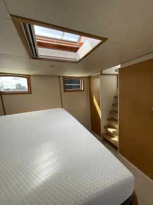 Steel Houseboat Luxe Motor 2460 Photo 8