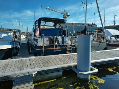 Polyester Motorboat Chris Craft Catalina 35 DC Photo 14