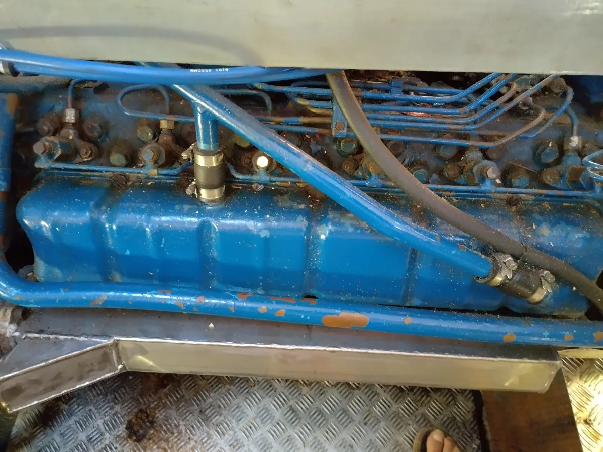 Polyester Motorboat Chris Craft Catalina 35 DC