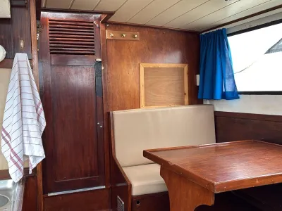 Steel Motorboat Cascaruda 800 Photo 6
