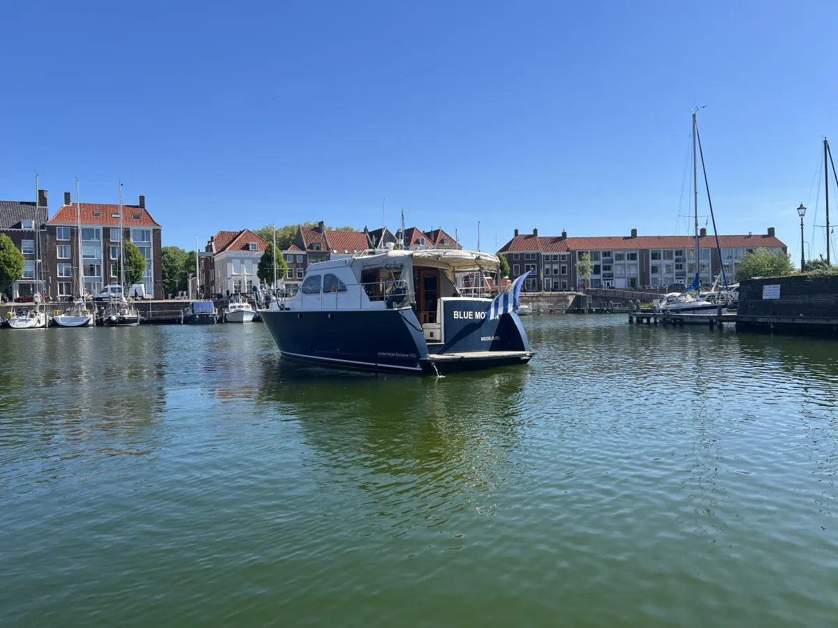 Steel Motorboat Van der Heijden 1100 exclusive