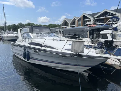 Polyester Speedboat Bayliner 2855 Photo 1