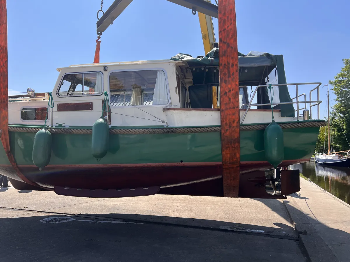 Steel Motorboat Gillisenvlet 900