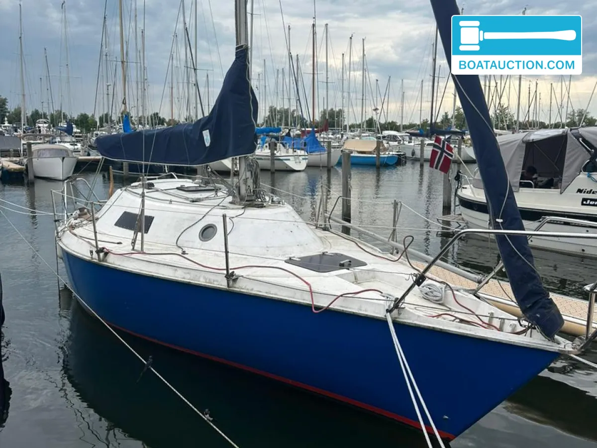 Thumbnail - Challenger europe Sailing boat