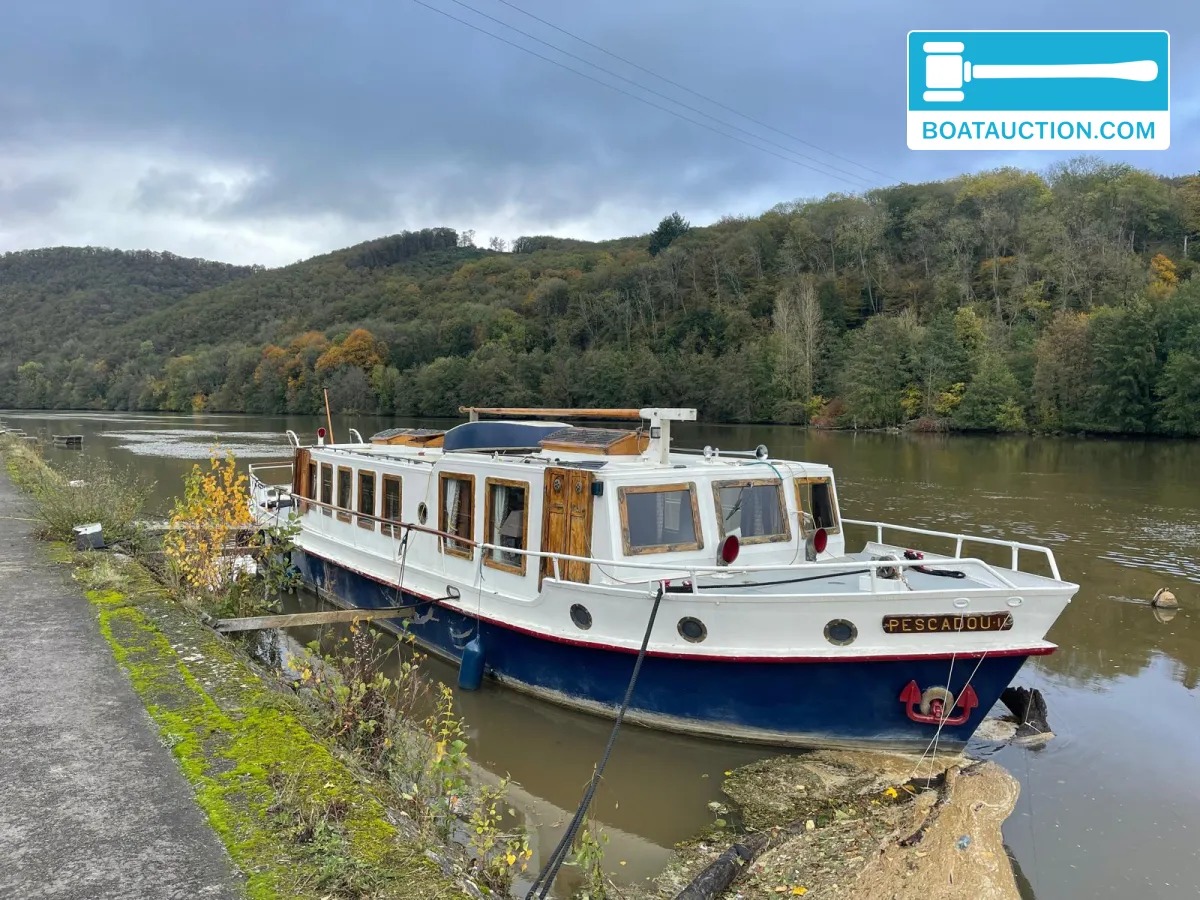 Thumbnail - Riverboat 1413