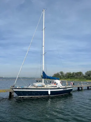 Polyester Sailboat Kalik 33 Photo 1