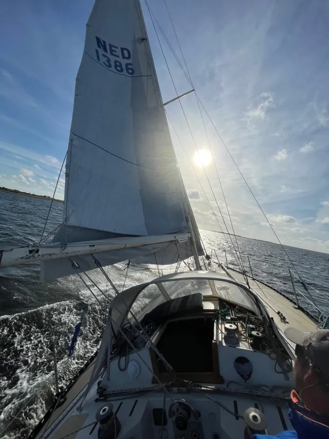 Polyester Sailboat Kalik 33