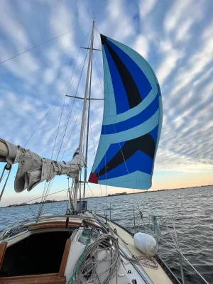 Polyester Sailboat Kalik 33 Photo 14