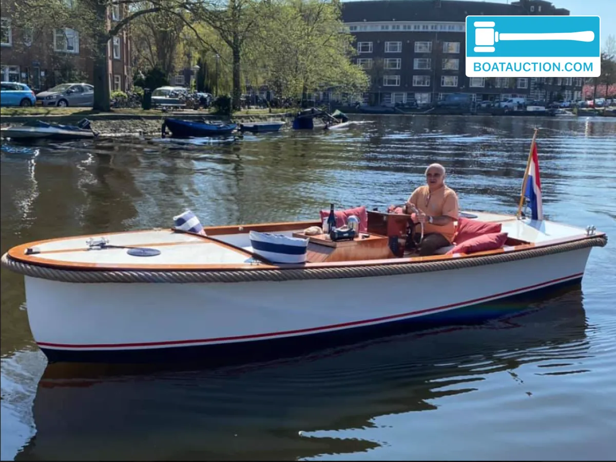 Thumbnail - Admiraal 620