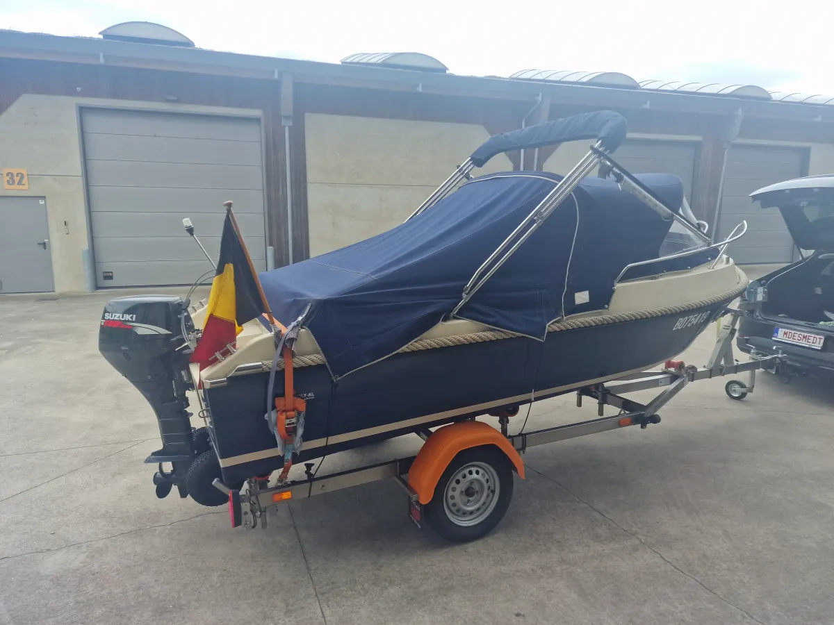 Composite Sloop Myzyk 480