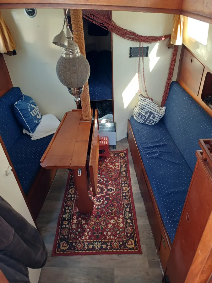 Polyester Sailboat Colvic watsun 2.8 avonturier