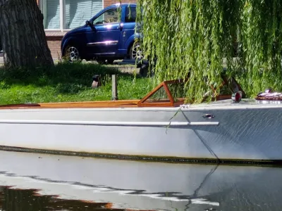 Steel Sloop Klassieke Autoboot Photo 1