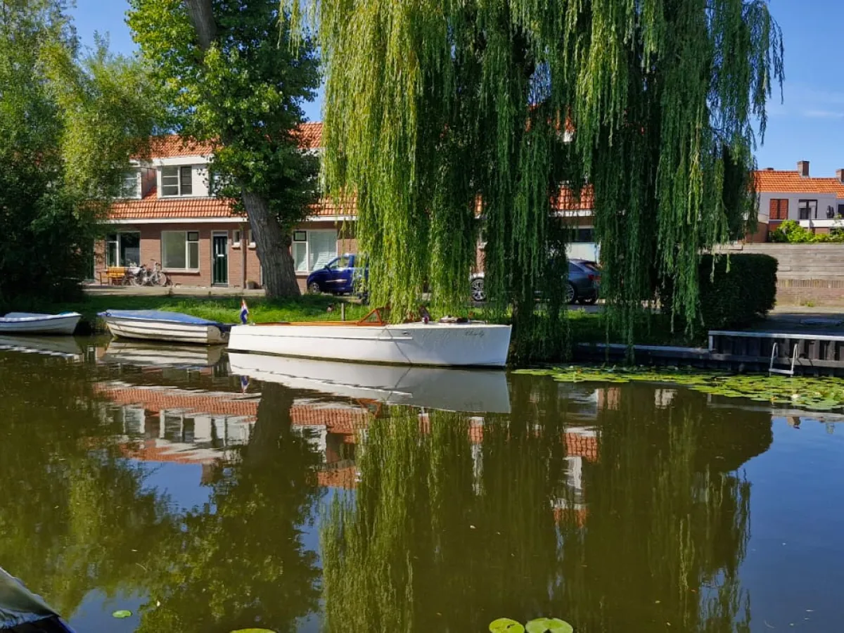 Steel Sloop Klassieke Autoboot