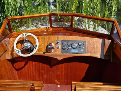 Steel Sloop Klassieke Autoboot Photo 8