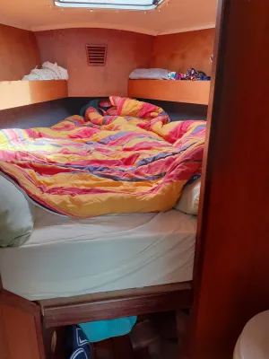 Polyester Sailboat Friendship 26 Photo 5