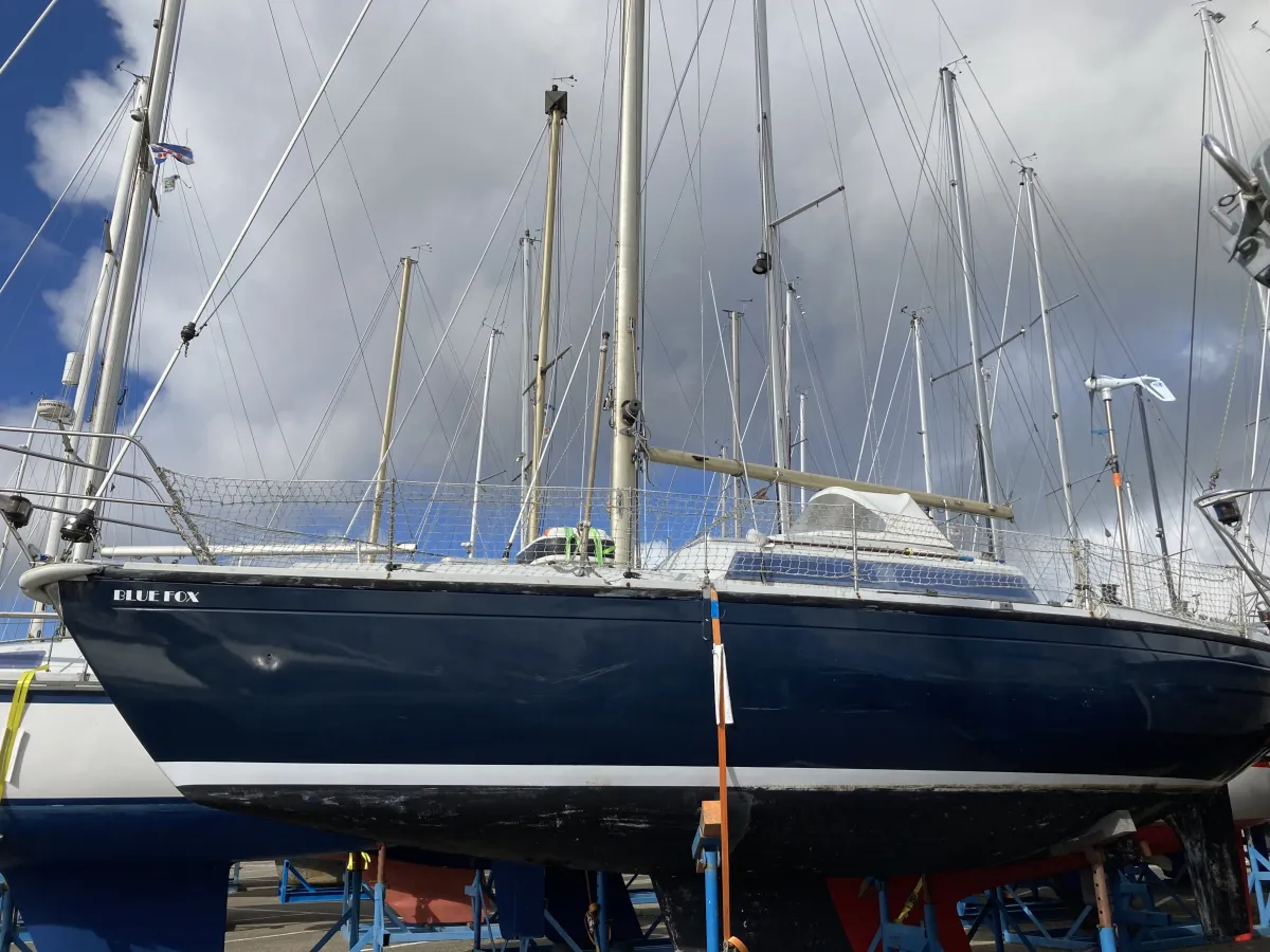 Polyester Sailboat Dufour Safari 27