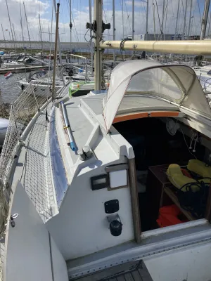 Polyester Sailboat Dufour Safari 27 Photo 3