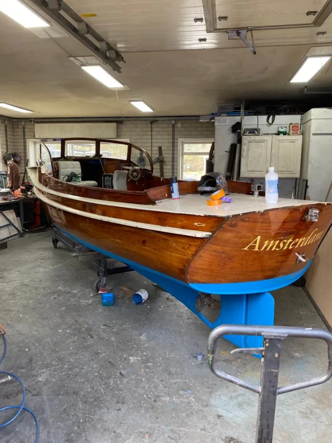 Wood Motorboat Pettersson 900