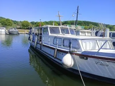 Steel Motorboat Motor cruiser 1235 Photo 2