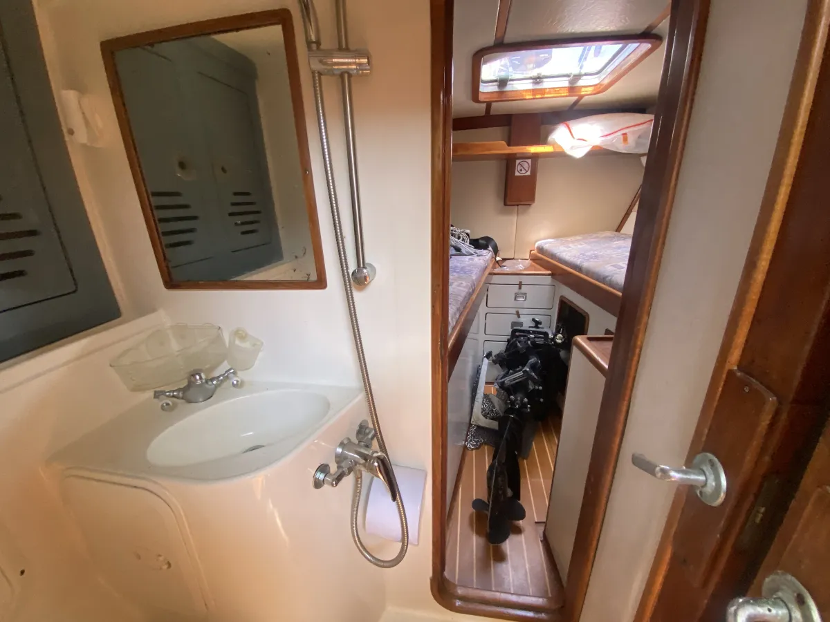 Polyester Sailboat Ocean 80