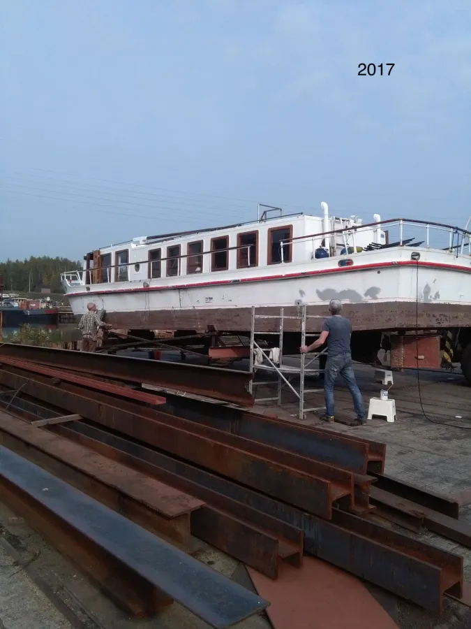 Staal Motorboot Rivierboot 1413