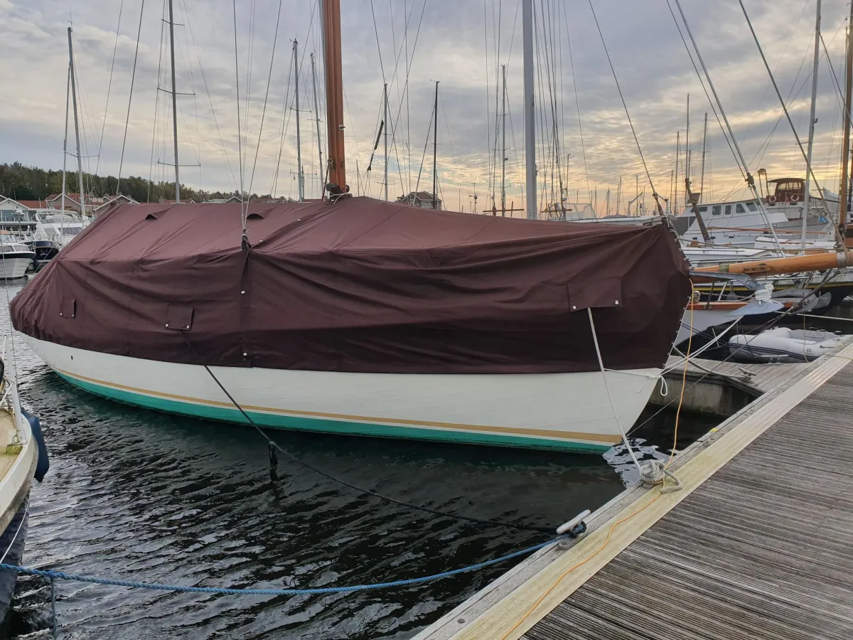 Wood Sailboat Warner Sloep