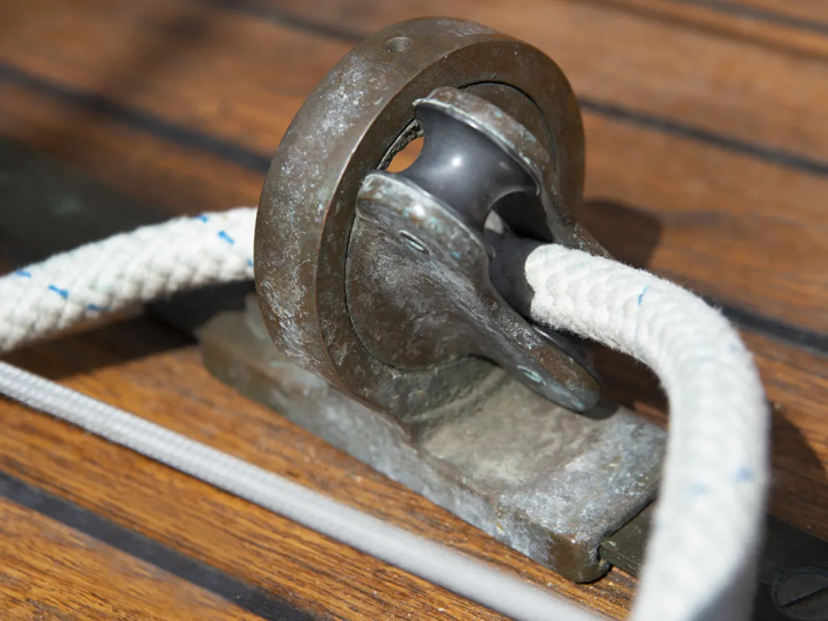Wood Sailboat Warner Sloep