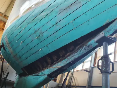 Wood Sailboat Warner Sloep Photo 24