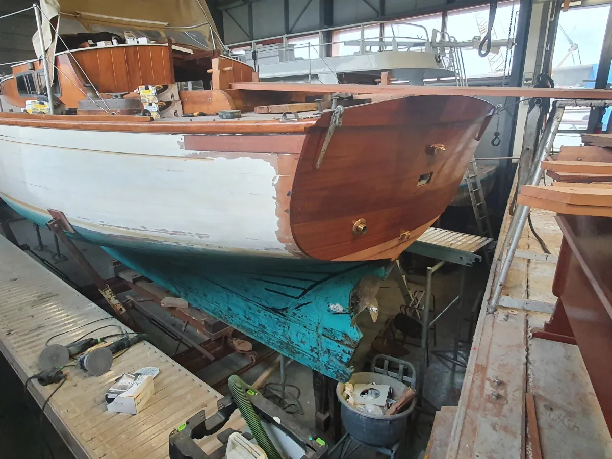 Wood Sailboat Warner Sloep
