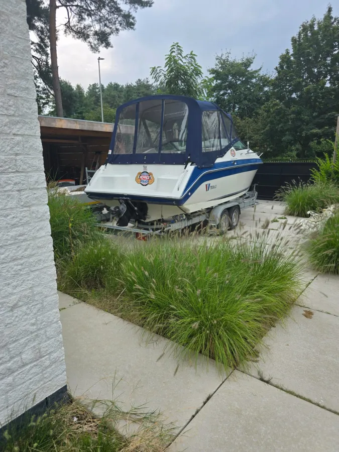 Polyester Speedboat Wellcraft Eclipse 233