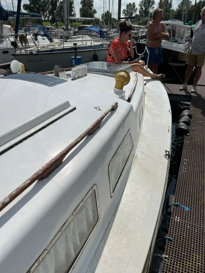 Polyester Sailboat Fellowship 28