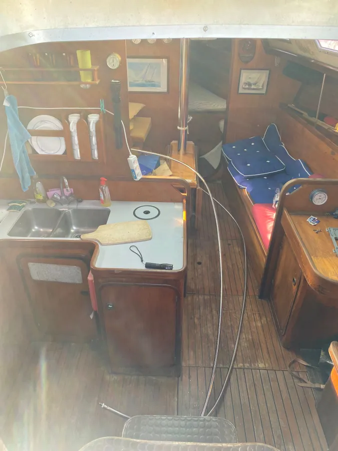 Polyester Sailboat Gibert Marine GibSea 402