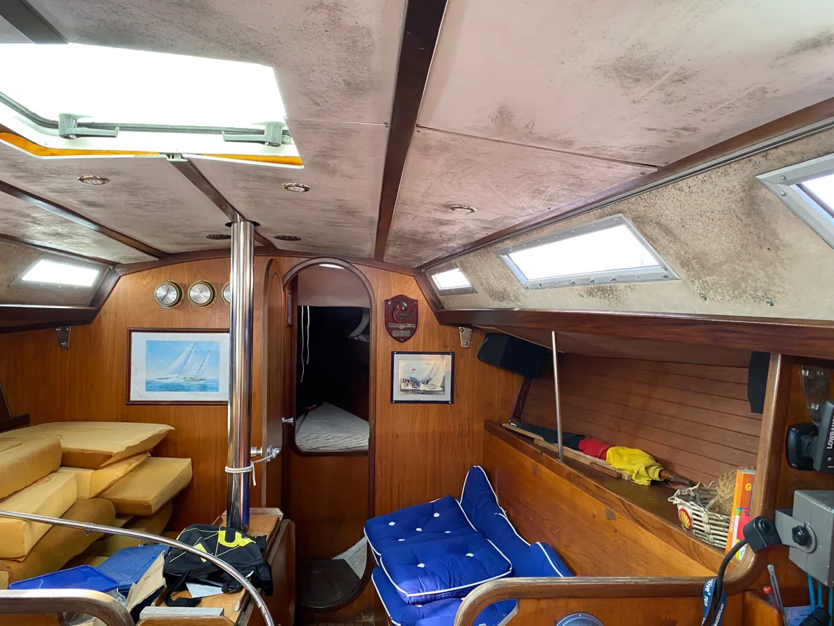 Polyester Sailboat Gibert Marine GibSea 402