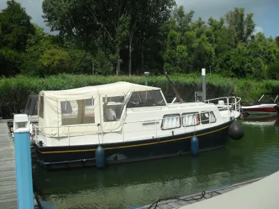 Steel Motorboat Doerak OK Photo 2