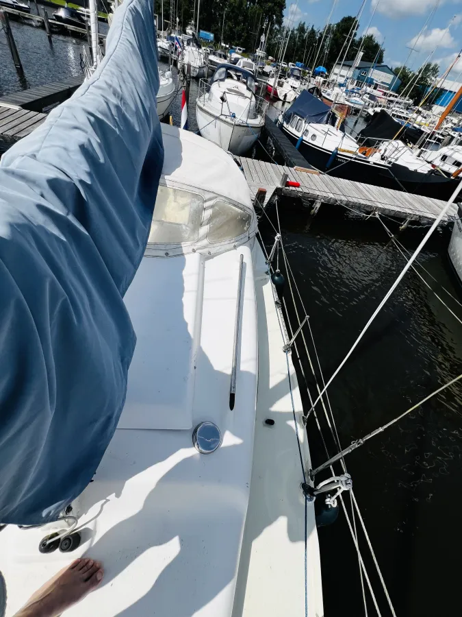 Polyester Sailboat Compromis C720
