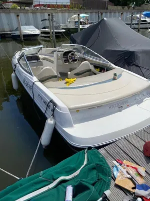 Polyester Schnellboot Four Winns Horizon 190 Foto 8