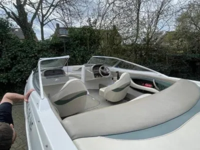 Polyester Schnellboot Four Winns Horizon 190 Foto 4