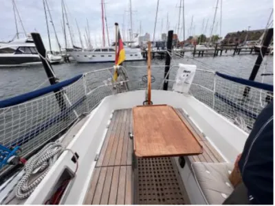 Polyester Sailboat Kalik 33 Photo 3