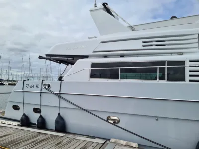 Polyester Motorboat Mochi Craft 65 Photo 3