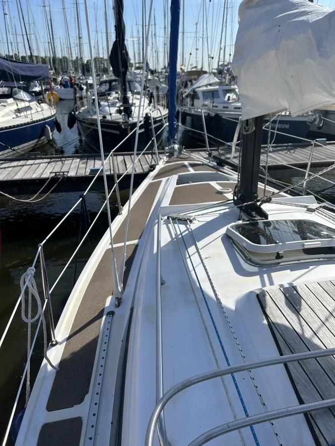 Polyester Zeilboot Bavaria 890
