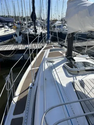 Polyester Zeilboot Bavaria 890 Foto 3