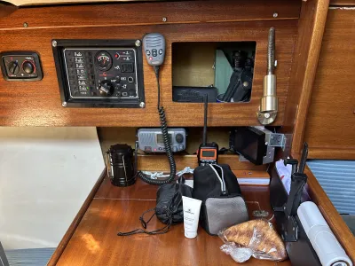 Polyester Zeilboot Bavaria 890 Foto 10