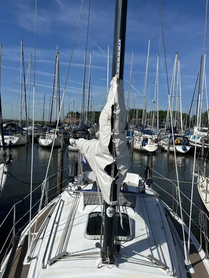 Polyester Zeilboot Bavaria 890