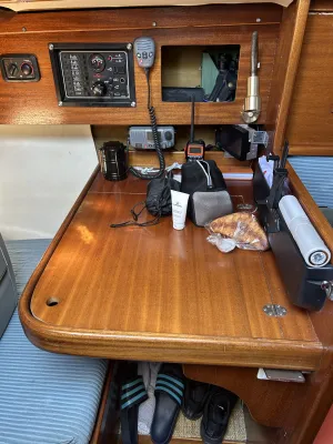 Polyester Zeilboot Bavaria 890 Foto 26