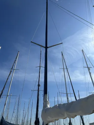 Polyester Zeilboot Bavaria 890 Foto 27