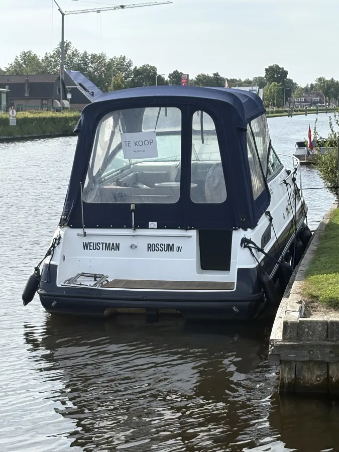 Polyester Motorboat Chaparral 2370 SL