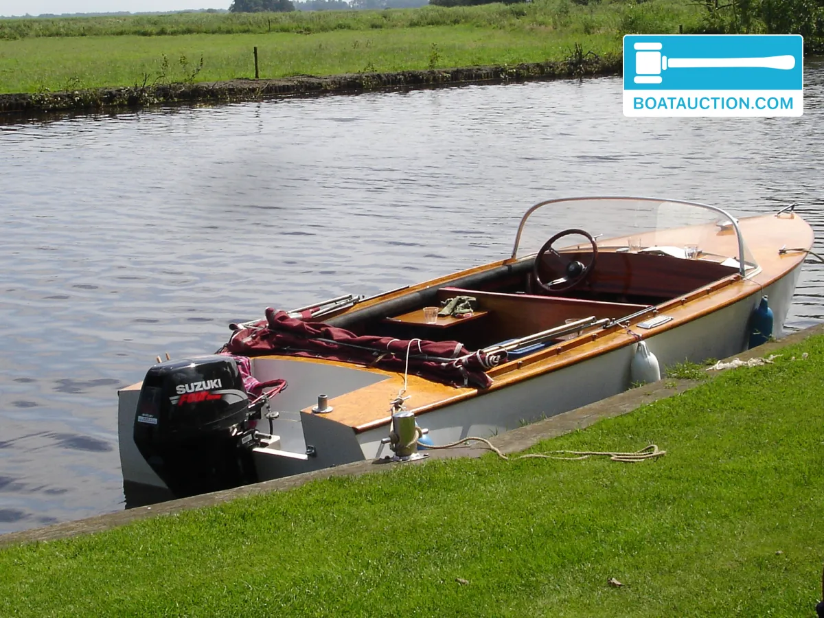 Thumbnail - Speedboat 480