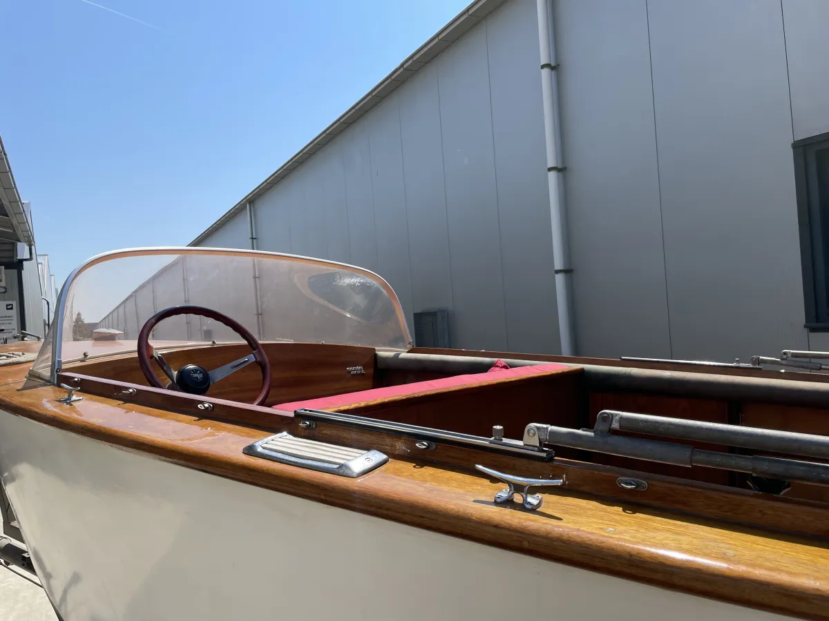 Bois Bateau rapide Bateau à moteur rapide 480