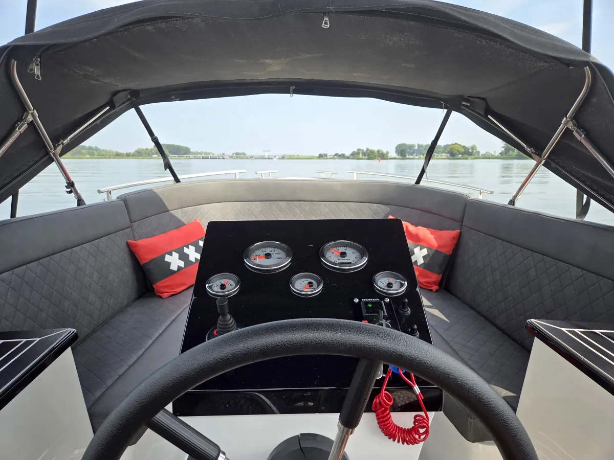 Polyester Sloep Maxima 630 tender